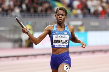 Wadeline Jonathas anchors the US women to the 4x400m relay title at the IAAF World Championships Doha 2019 (Getty Images)